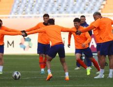 PG平台-华盛顿球员全力以赴，力求晋级下一轮