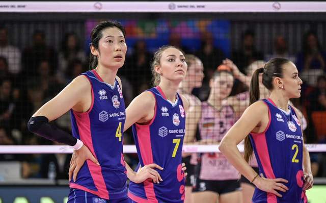 PG电子线上登入-包含强强争霸：加拿大国家队与中国国家队争夺先机的词条