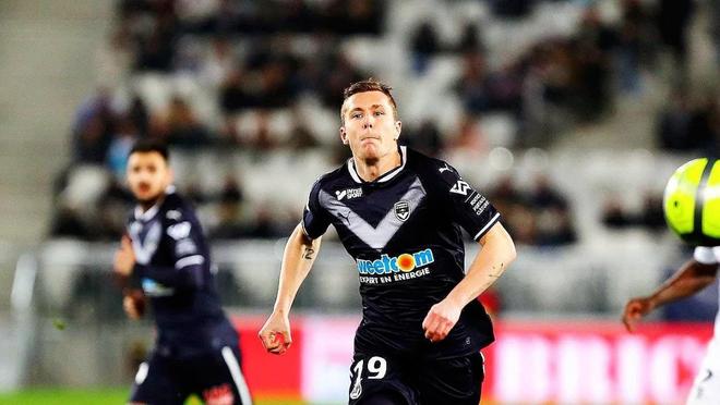 PG平台-亚眠球员被法甲球队看中,转会消息传出