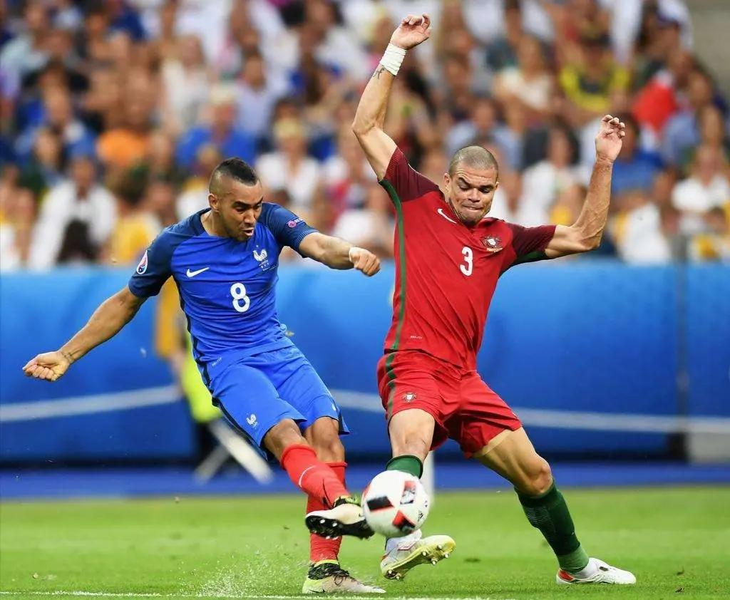 PG电子游戏-包含突发新闻:欧预赛强队对抗,胜负难分的词条